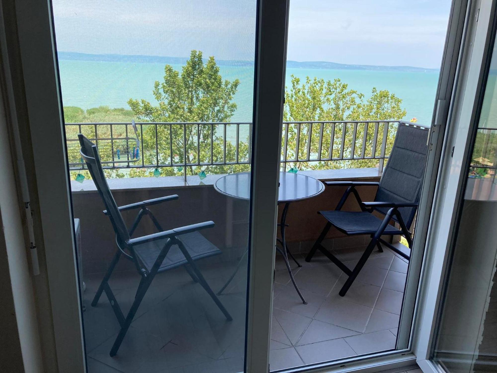 שיופוק Panorama Gold Wellness Apartman מראה חיצוני תמונה