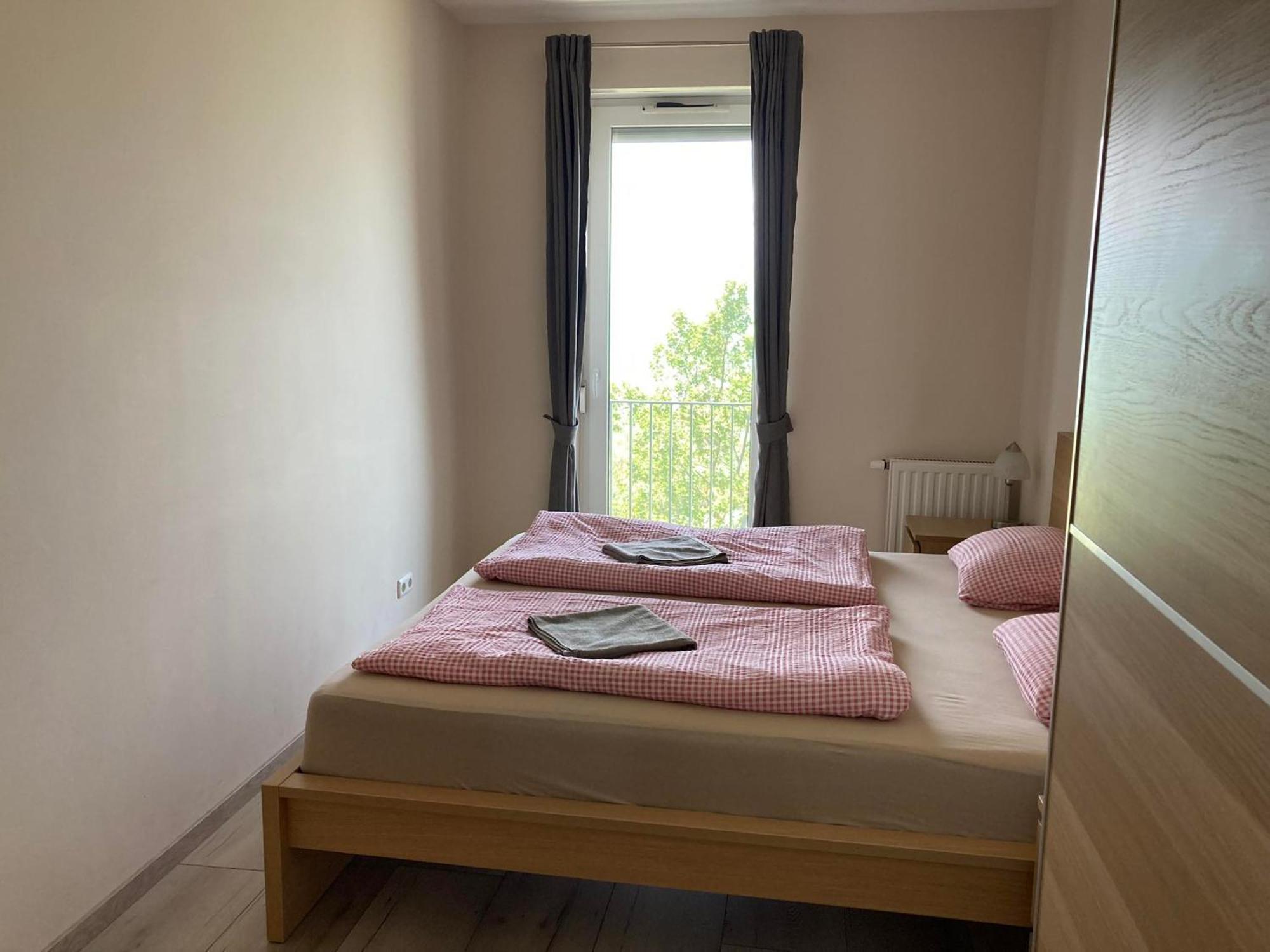 שיופוק Panorama Gold Wellness Apartman מראה חיצוני תמונה