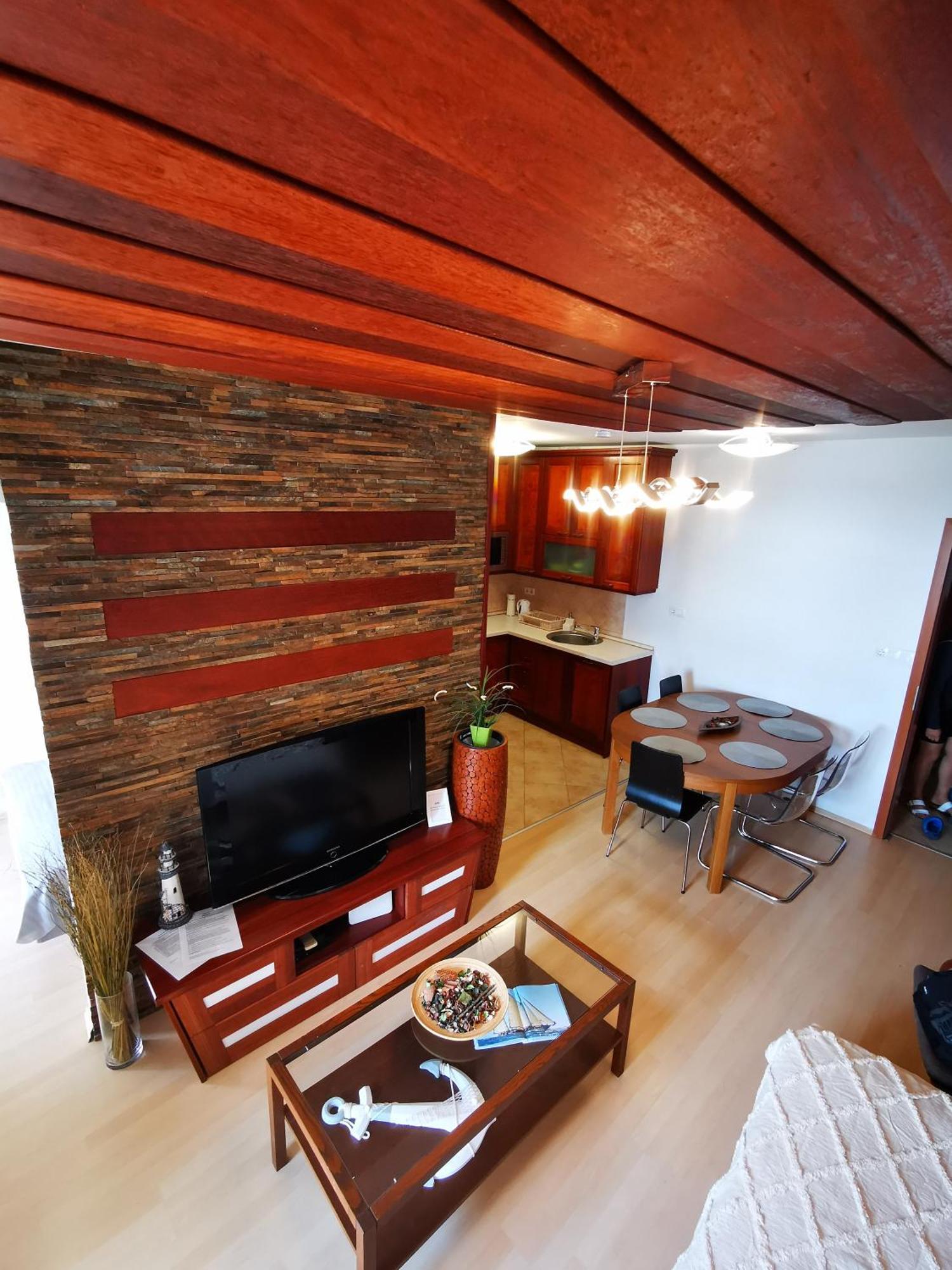 שיופוק Panorama Gold Wellness Apartman מראה חיצוני תמונה