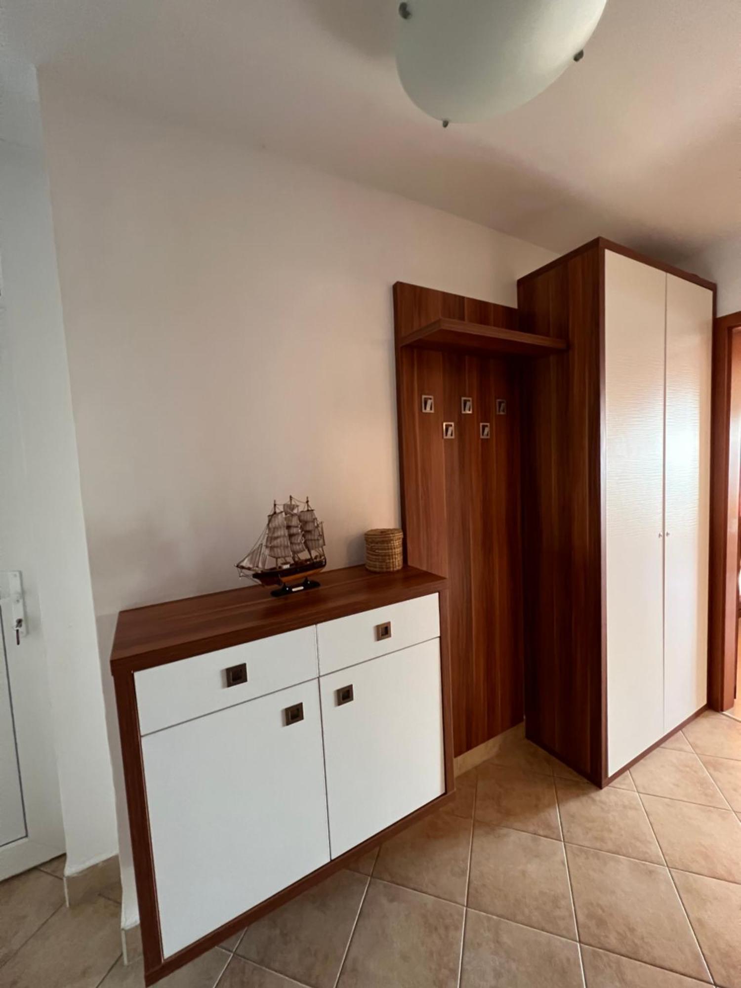 שיופוק Panorama Gold Wellness Apartman מראה חיצוני תמונה